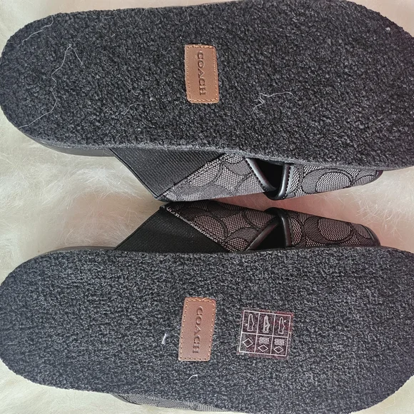 NWOT Coach Crossover Cross-strap Signature comfort Slide Sandals Men 7 Women 8 - Picture 4 of 5